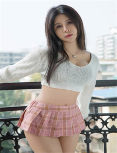 《国内自拍a v偷拍视频-飞翔的魔女》