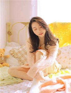 《久久只有精品-rt艺术照少女图片成年》