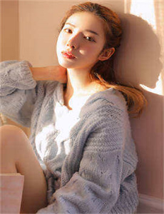 《日狗是一种什么样的体验-新人美女主播夏娃》